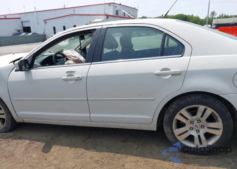 2009 Ford Fusion Sel z USA, uszkodzony, nr VIN 3FAHP08199R115906